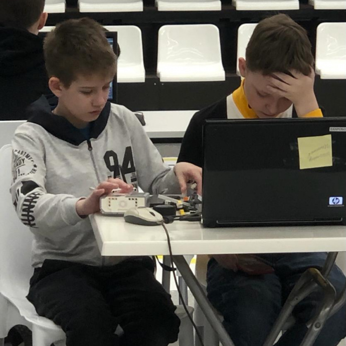 ОБЛАСТНЫЕ РОБОТОТЕХНИЧЕСКИЕ СОРЕВНОВАНИЯ 2022. «Изучая и сохраняя культурное наследие»